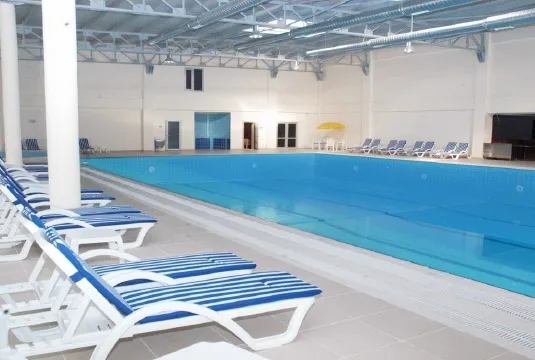 AKÜ POOLS AND POOL BUILDING